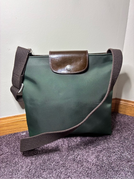 Longchamp Handbags - Longchamp Forest Green & Brown Crossbody Bag Purple Interior Magnet Snap Closure